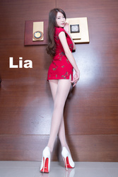 BEAUTYLEG Model : Lia